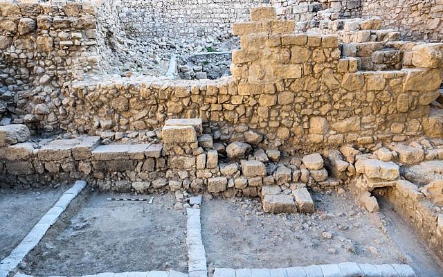 The wall of the building from the First Temple period where the seals were found. According to the archaeologists an administrative center was probably located there during the First Temple period. (Courtesy/IAA)