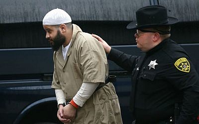 Mufid Elfgeeh is escorted under heavy guard into the Federal Building for a hearing in Rochester, New York, December 17, 2015. (Jamie Germano/Democrat & Chronicle via AP, File)