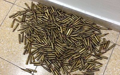 Ammunition found in the West Bank town of Abu Dis, April 21, 2016. (Israel police)