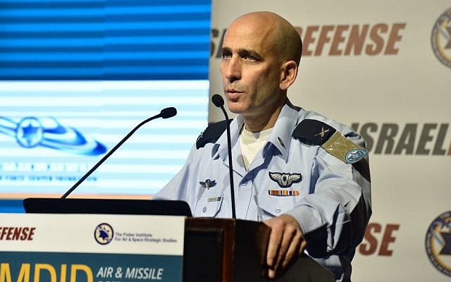 Brig.-Gen. Tal Kalman, chief of staff of the Israeli Air Force, discusses the changing threats against Israel during the Fisher Institute for Air and Space Strategic Studies' annual conference in Tel Aviv's Hilton Hotel on April 3, 2016. (The Fisher Institute)