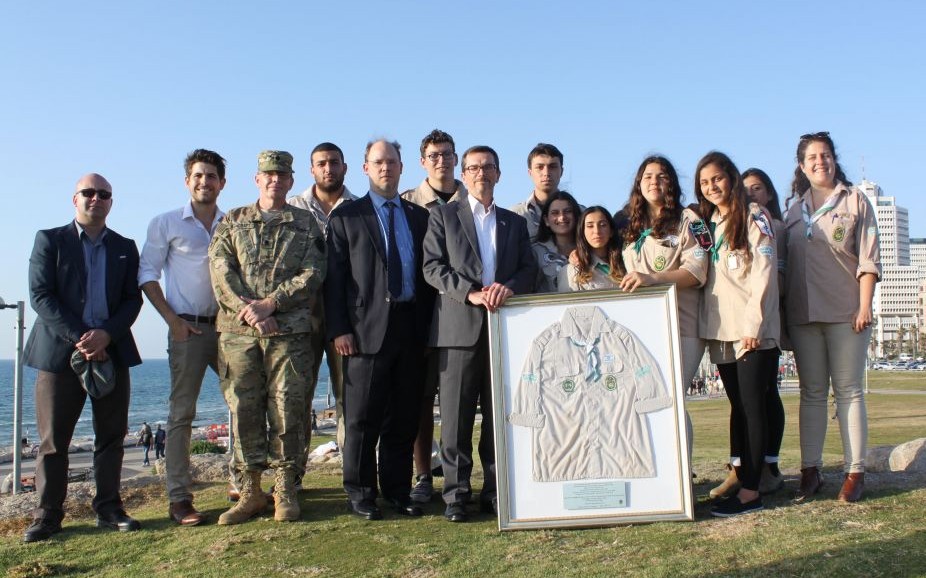 Israel Scouts and members of the US mission to Israel honor Taylor Force in a ceremony in Jaffa on April 7, 2016 (The Israel Project)