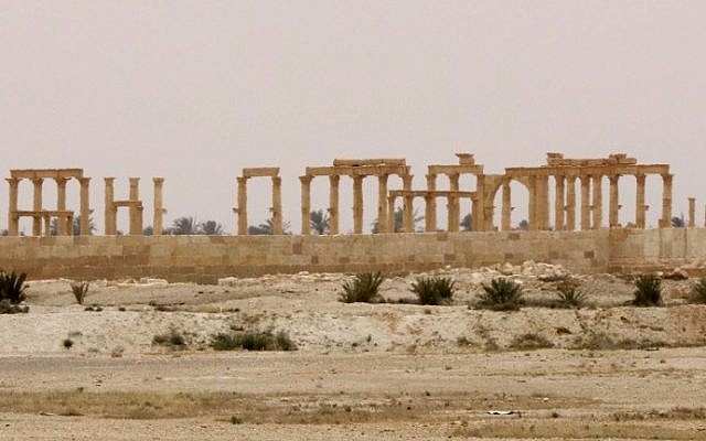 (FILES) This file photo taken on April 9, 2016 shows a view of the Great Colonnade in the ancient city of Palmyra in central Syria. (AFP PHOTO / LOUAI BESHARA)