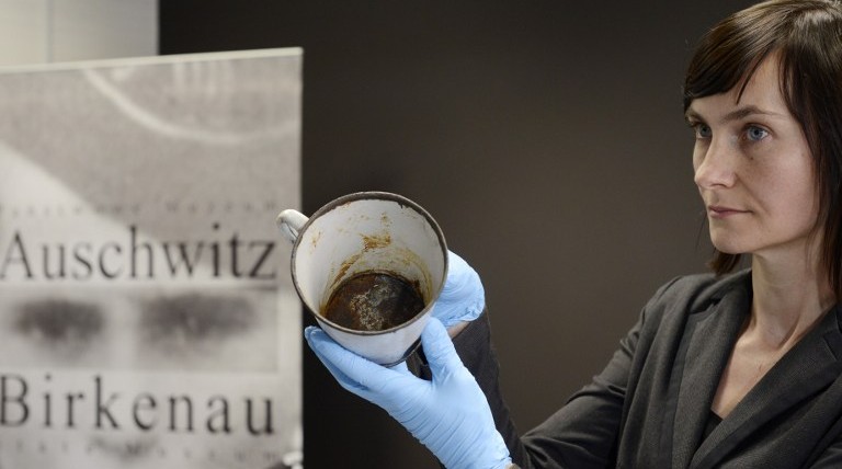 Auschwitz Museum Discovers Jewelry Hidden In Victim S Mug The Times Of Israel