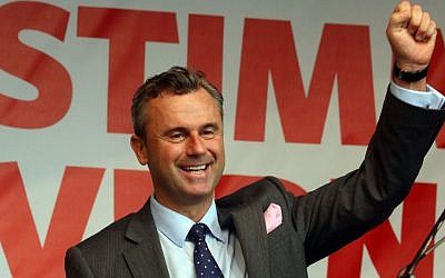 Presidential candidate Norbert Hofer of Austria's far-right Freedom Party waves to supporters during the final election campaign event in Vienna, Austria, on May 20, 2016. (AP Photo/Ronald Zak)