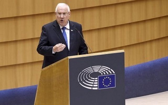 President Reuven Rivlin delivers a speech at the European Union Parliament in Brussels on June 22, 2016. (AFP Photo/John Thys)
