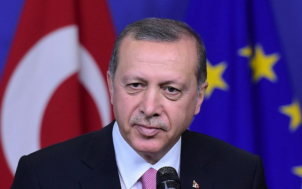 Turkey's President Recep Tayyip Erdogan at the European Commission in Brussels, on October 5, 2015. (AFP//Emmanuel Dunand)
