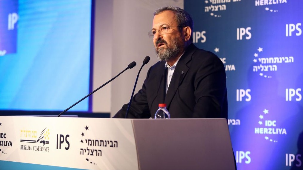 Ehud Barak speaks at the Herzliya Conference, June 16, 2016. (Adi Cohen Zedek)