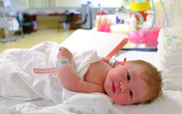Illustrative: A newborn baby in an Israeli hospital. (Chen Leopold/Flash90)