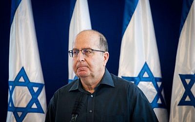 Outgoing Defense Minister and Likud member, Moshe Ya’alon, speaks at a press conference in which he announces his resignation from the Knesset, in the Kirya, the Tel Aviv IDF headquarters, on May 20, 2016. (Miriam Alster/Flash90)
