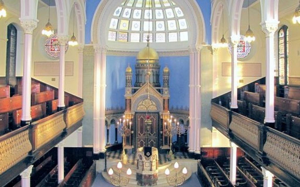 Garnethill Synagogue Interior E1469648824524 1024x640 