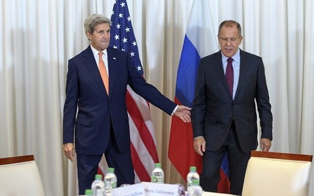 US Secretary of State John Kerry and Russian Foreign Minister Sergei Lavrov meet on August 26, 2016 in Geneva for an expected push towards resuming peace talks for war-ravaged Syria. (AFP/Martial Tezzini)