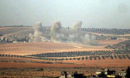 Smokes billows on the Syrian side of the Turkish-Syrian border as Turkey's military and US-backed coalition forces launched an operation to clear a Syrian border town from Islamic State, August 24, 2016. Photo DHA via AP