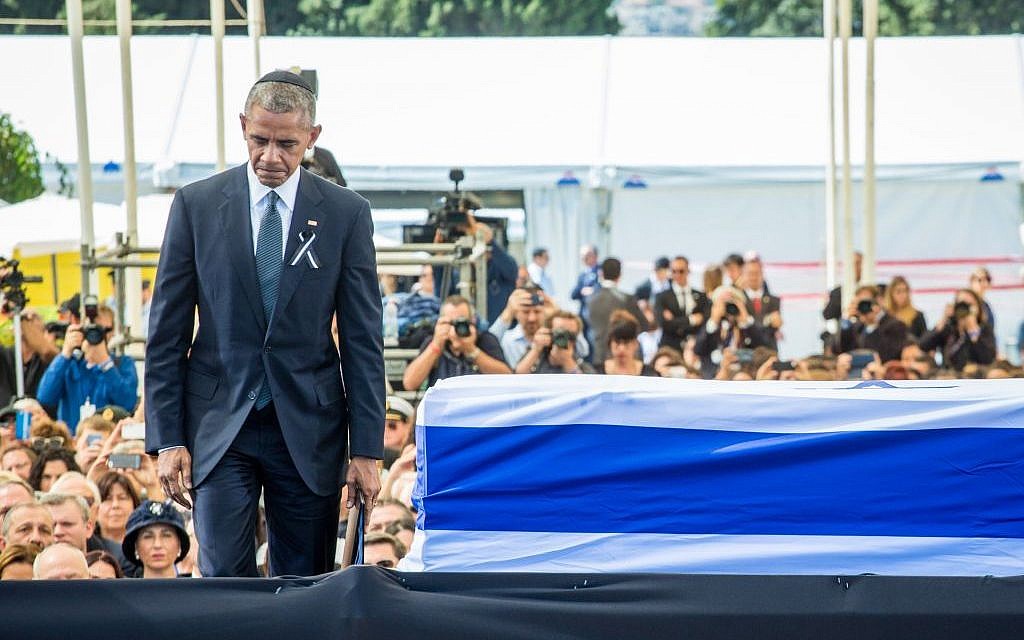 US President Barack Obama seen at the state funeral ceremony for former Israeli president Shimon Peres at Mount Herzl, in Jerusalem, on September 30, 2016. (Emil Salman/POOL)