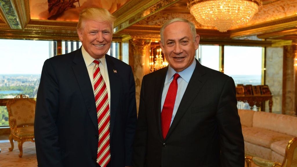 Prime Minister Benjamin Netanyahu and Republican presidential candidate Donald Trump meeting at Trump Tower in New York, September 25, 2016. (Kobi Gideon/GPO)
