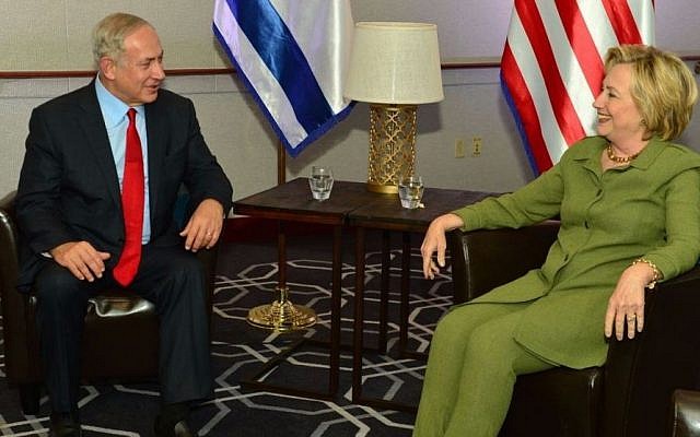 Prime Minister Benjamin Netanyahu meets with Democratic president candidate Hillary Rodham Clinton in New York, September 25, 2016 (Kobi Gideon/GPO)