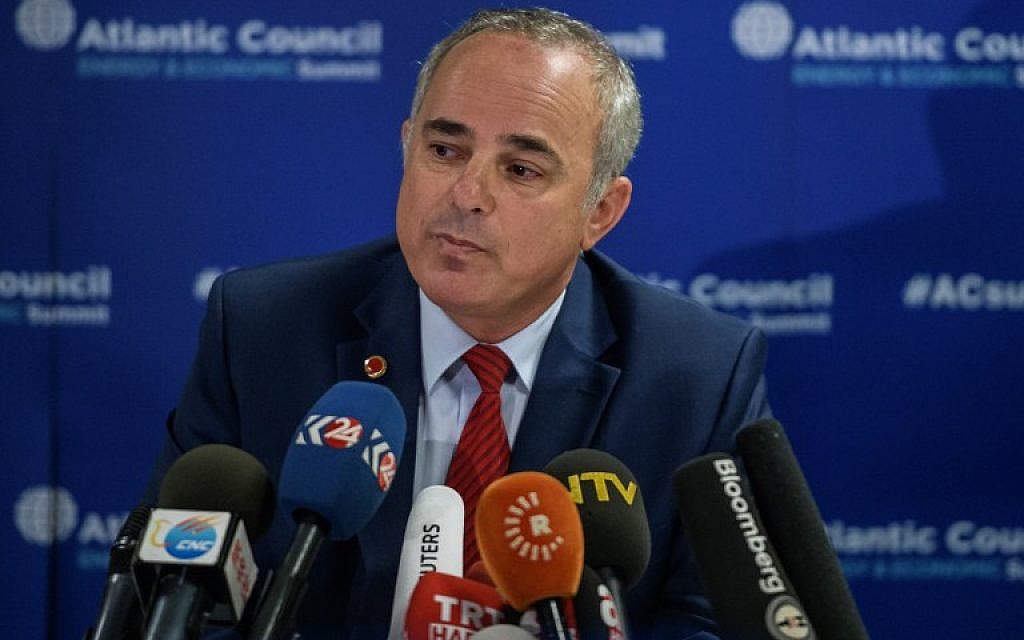 Energy Minister Yuval Steinitz listens to questions during a press conference at the 23rd World Energy Congress on October 13, 2016 in Istanbul. (AFP/OZAN KOSE)