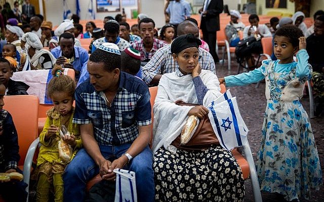 The emotions ran high at the airport ceremony marking the resumption of Ethiopian immigration on October 9, 2016 at Ben Gurion Airport, though all of the changes were overwhelming for some. (Miriam Alster/Flash90)