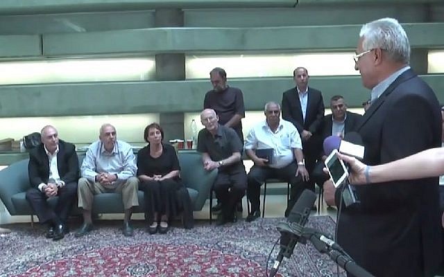 A delegation of 20 Arab-Israeli council heads paid a shiva call to the Peres family at the Peres Center for Peace in Jaffa on Sunday, October 2, 2016. (Screenshot/Ynet)