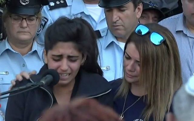 Noy Kirma speaking at the funeral of her husband, First Sergeant Yosef Kirma, who was killed during a terrorist attack in Jerusalem, October 9, 2016. (Screen capture: Ynet)
