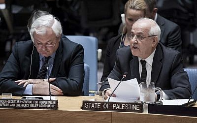 Riyad Mansour, right, addresses the UN Security Council on October 19, 2016. (Kim Haughton/UN)