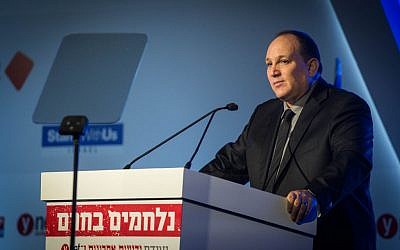 Editor-in-Chief of Israeli newspaper, Yedioth Ahronoth, Ron Yaron, speaks at the opening of a conference at the Jerusalem Convention Center, March 28, 2016. (Hadas Parush/Flash90)