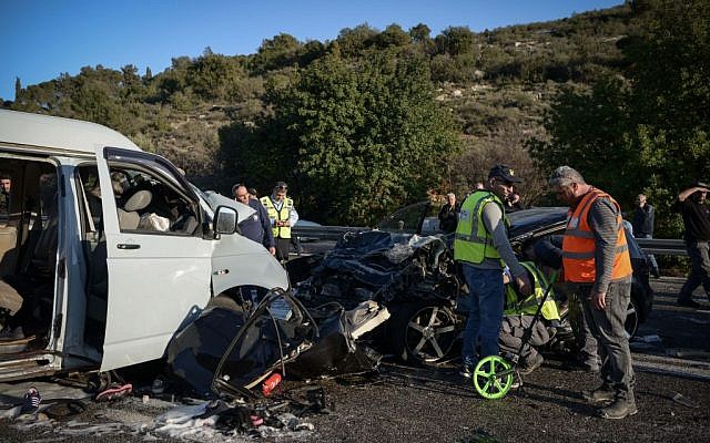 The scene of a deadly car accident in which 4 people were killed and 4 others wounded, on route 866, near Karmiel, in northern Israel, January 23, 2017. (Basel Awidat/Flash90)
