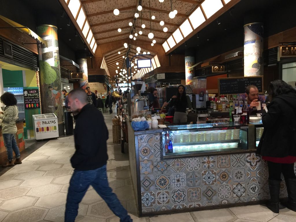 The newest HaMalabiya stand at the new, indoor Rothschild-Allenby Market (Jessica Steinberg/Times of Israel)