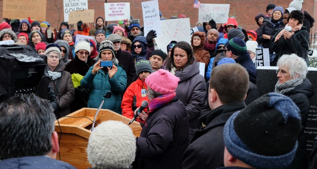 Rabbi Claudia Kreiman speaks at the New England Holocaust Memorial in Boston, Massachusetts, during a rally in support of refugees on February 12, 2017 (Kaila Fleisig)