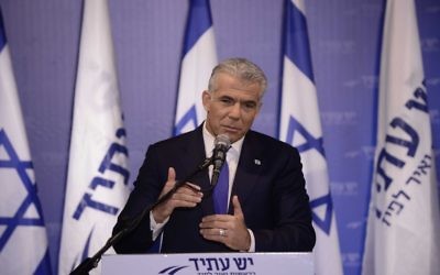 Yesh Atid chairman Yair Lapid at a press conference, March 7, 2017. (Tomer Neuberg/Flash90)
