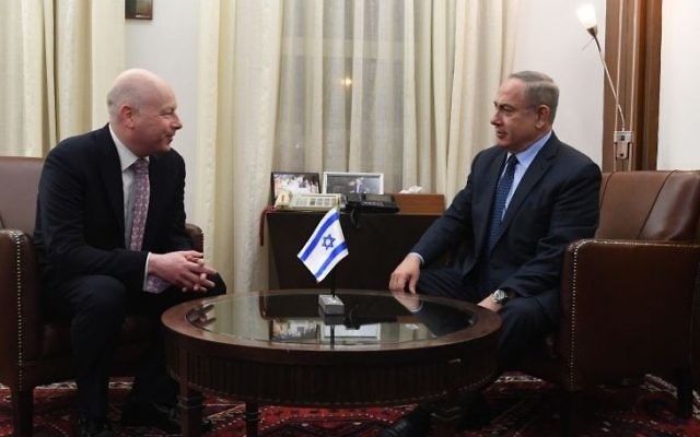 Assistant to the President and Special Representative for International Negotiations, Jason Greenblatt, left, meets Prime Minister Benjamin Netanyahu at the Prime Minister’s Office in Jerusalem, March 13, 2017. (Kobi Gideon/GPO)