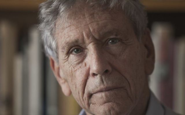 A photo of Israeli writer Amos Oz at his house in Tel Aviv from November 2015. Oz was nominated Thursday, April 20, 2017 for the Booker Man International Prize for his novel 'Judas' (Courtesy Dan Balilty/AP)