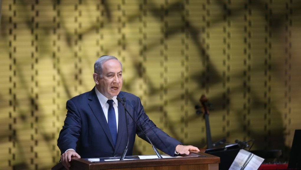 Prime Minister Benjamin Netanyahu speaks during the official opening ceremony of the new National Memorial Hall at the entrance to the military cemetery on Mount Herzl, in Jerusalem on April 30, 2017. (Yonatan Sindel/Flash90) 