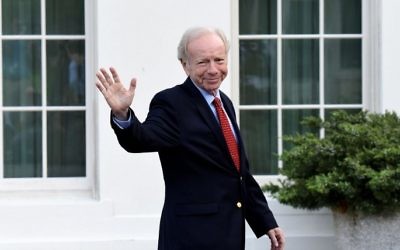 Former US senator from Connecticut Joe Lieberman leaves the West Wing of the White House after meeting with US President Donald Trump on May 17, 2017. (AFP/Olivier Douliery)