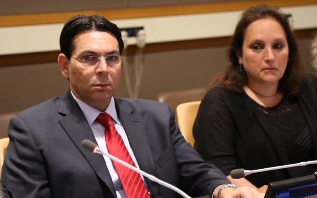 Israel's Ambassador to the UN Danny Danon and Ruth Schwartz, the mother of slain American student Ezra Schwartz, attend a forum at the United Nations in New York on May 24, 2017. (Israel's mission to the UN, courtesy) 