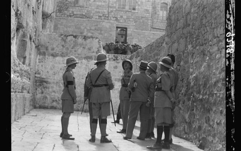 Following Palestine disturbances in 1936. British Lt. General Dill visits the Western Wall. (G. Eric and Edith Matson Photograph Collection/Library of Congress)