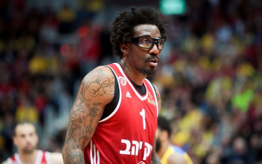 Is Amare Stoudemire Jewish? Knick Shows Star Of David Tattoo