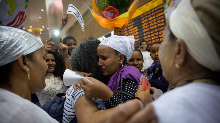 Many family members were separated for more than a decade before the reunion at Ben Gurion Airport on June 6, 2017. (Miriam Alster/Flash90)