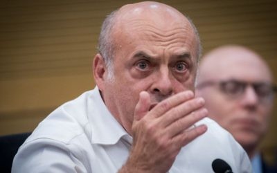 Jewish Agency chairman Natan Sharansky attends an emergency meeting in the Knesset of the lobby for strengthening ties with the Jewish world, June 27, 2017. (Yonatan Sindel/Flash90)