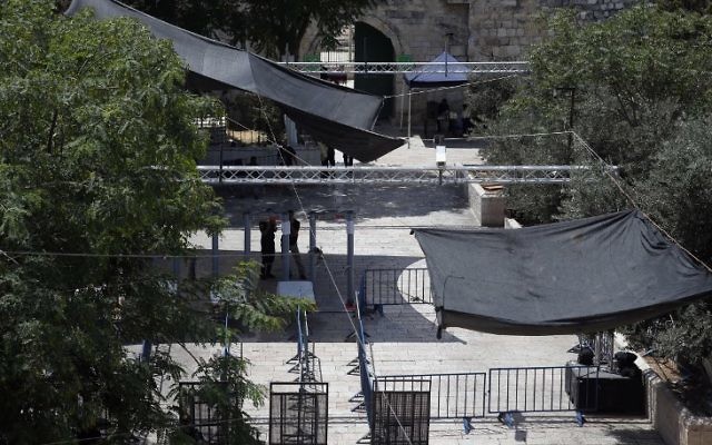Security measures including metal detectors and cameras outside Lions Gate, a main entrance point for those heading to the Temple Mount compound in the Old City of Jerusalem, July 23, 2017. (AFP/AHMAD GHARABLI)
