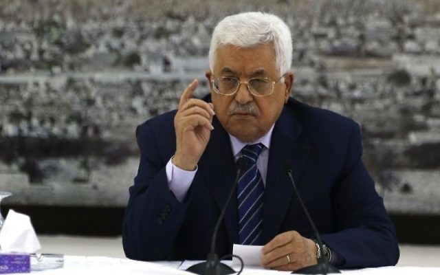 Palestinian Authority Mahmoud Abbas speaks during a meeting in the West Bank city of Ramallah on July 25, 2017. (AFP Photo/Abbas Momani)