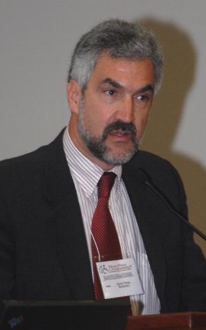 Daniel Pipes at the American Freedom Alliance conference at USC. (CC-BY-ASA: lukeford.net/Wikimedia)