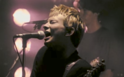 Radiohead lead vocalist Thom Yorke sings in the music video for the band's song 'Creep' in a 1993 music video. (Screen capture/YouTube)