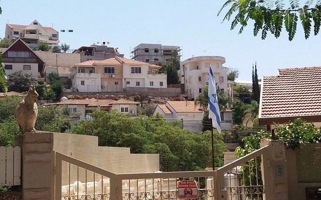 The homes in the West Bank settlement of Shaarei Tikva reportedly built on Area B. (Courtesy: Dror Etkes)