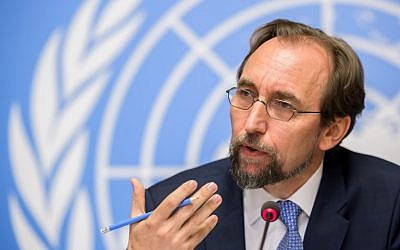 United Nations High Commissioner for Human Rights Zeid Ra'ad Al Hussein gestures as he delivers a press conference on a report on Venezuela at the UN Offices in Geneva on August 30, 2017. (AFP/ Fabrice COFFRINI)