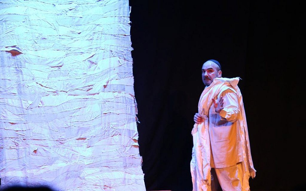The actor Yishai Meir in a Fringe Theater performance at Beit Mazia. (Shmuel Bar-Am)
