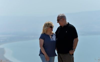 PM Benjamin Netanyahu and his wife Sara touring Israel's North, August 15, 2017 (Koby Gideon/PMO)