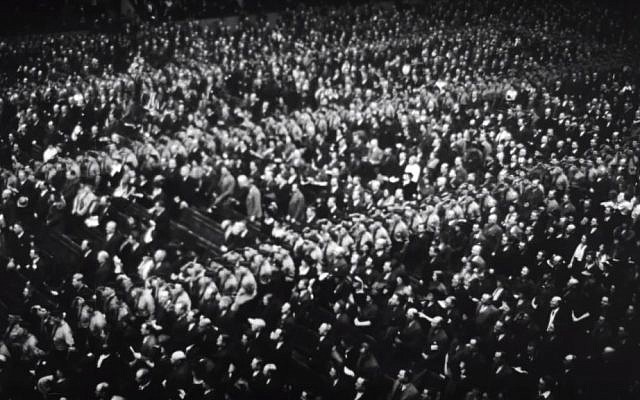 When a Jewish laborer took on 20,000 US Nazis in Madison Square Garden ...