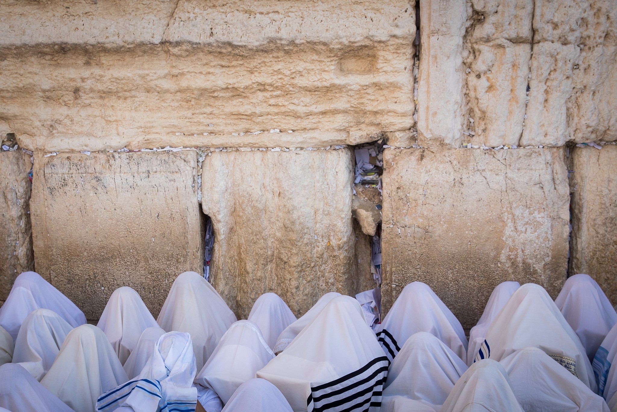 Thousands Flock To Western Wall For Priestly Blessing The Times Of Israel