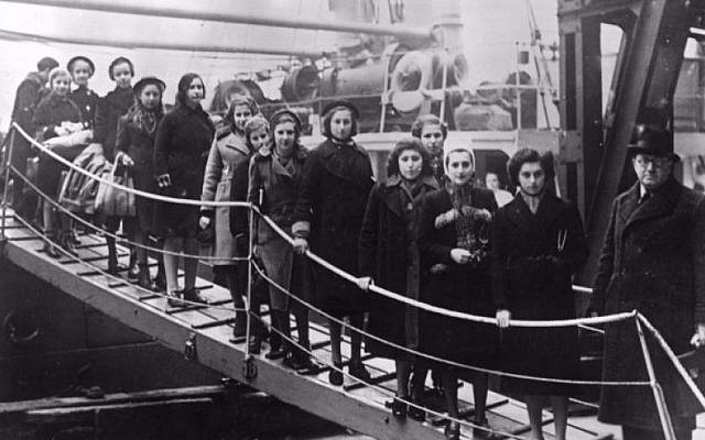 Jewish children boarding ship as part of a kindertransport out of Nazi occupied Europe. (Courtesy of Pamela Sturhoofd)