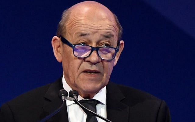 French Foreign Minister Jean-Yves Le Drian, addresses the "MiSK Global Forum" in the Saudi capital Riyadh on November 16, 2017. (AFP PHOTO / FAYEZ NURELDINE)